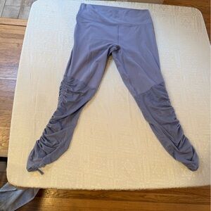 Fabletics PureLuxe Leggings – Size L (Blue Violet)